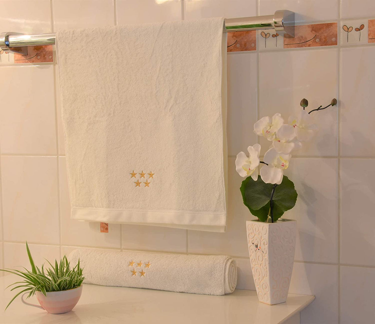 Bio Handtücher mit Stickerei Doppelpack 50x100 Creme-Weiss Bio-Baumwolle Oeko-TEX und GOTS Zertifiziert EU Produktion